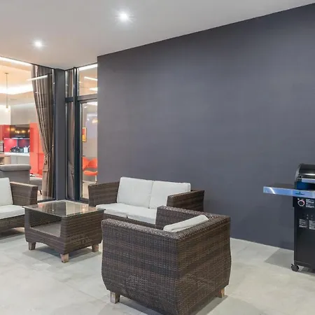 빌라 Amazing In Linjan With Wifi And 4 Bedrooms *