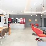 Amazing In Linjan With Wifi And 4 Bedrooms ヴィラ *