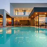 Amazing In Linjan With Wifi And 4 Bedrooms ヴィラ