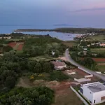 Amazing In Linjan With Wifi And 4 Bedrooms