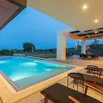 Amazing In Linjan With Wifi And 4 Bedrooms *