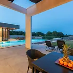 ヴィラ Amazing In Linjan With Wifi And 4 Bedrooms